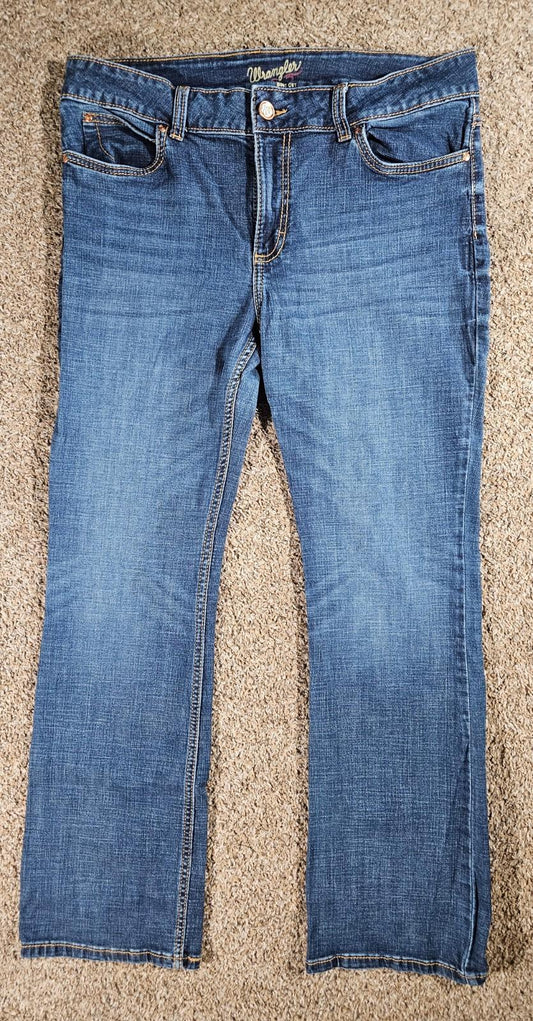 Wrangler Jeans Women's 15x32 Blue Boot Cut Western Cowgirl