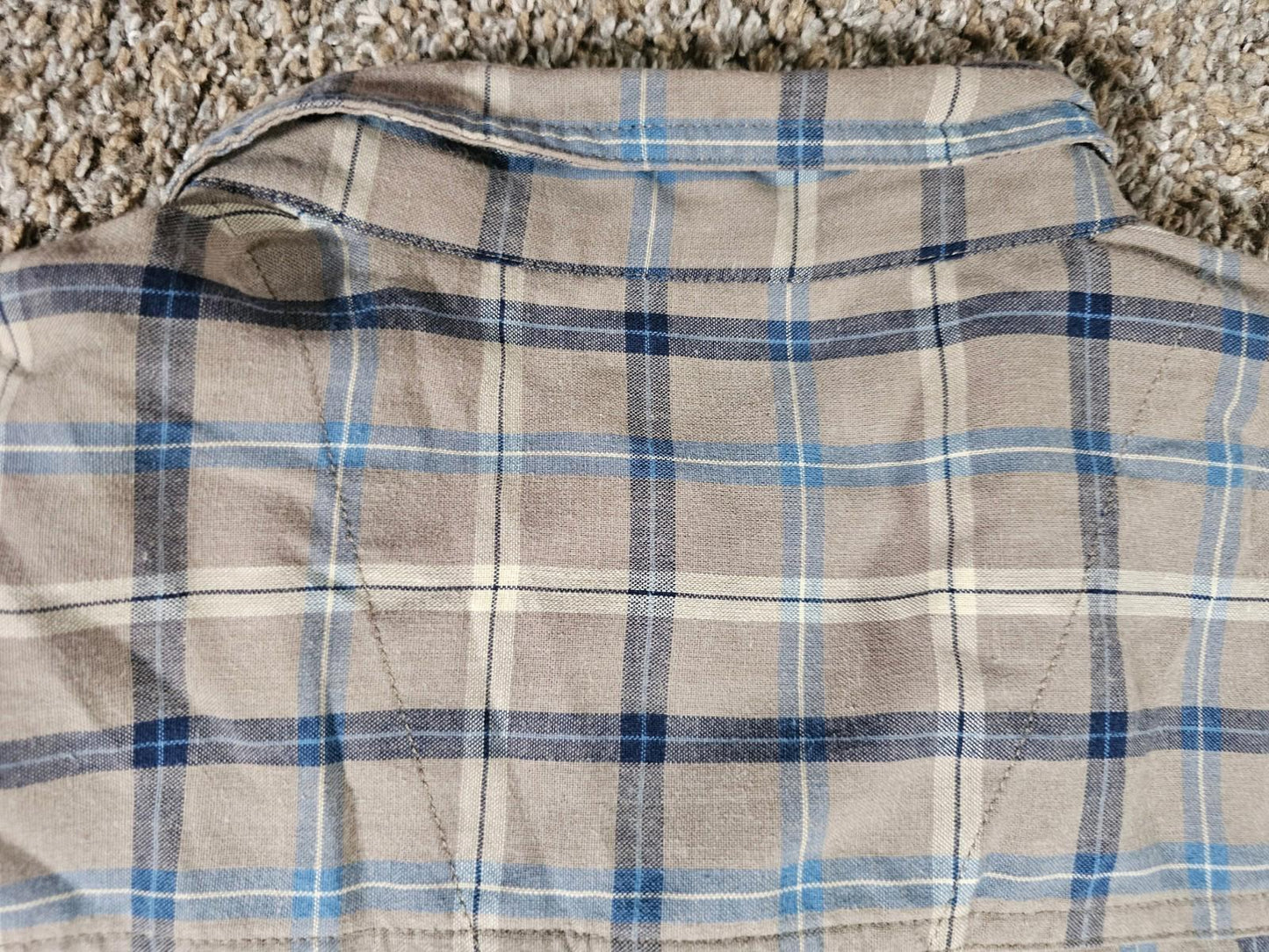 Wrangler Shirt Men XL Blue Brown Plaid Button Up Rugged Wear