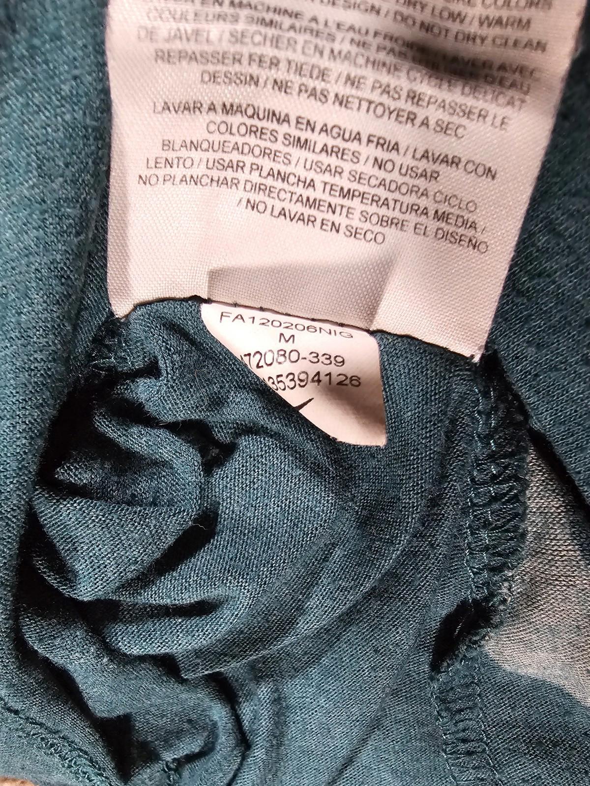 Nike Women's Medium Philadelphia Eagles V-Neck Green T-Shirt