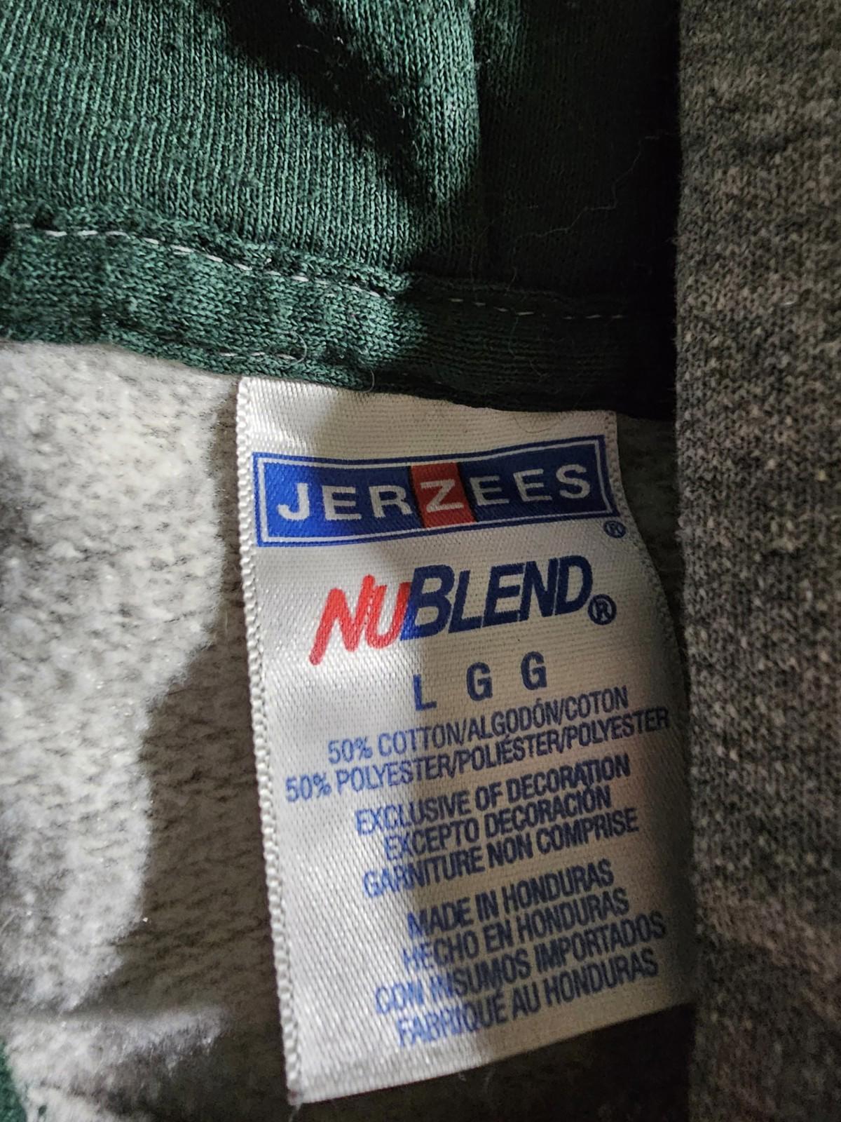 Milwaukee Bucks Basketball Hoodie Large Jerzees NuBlend