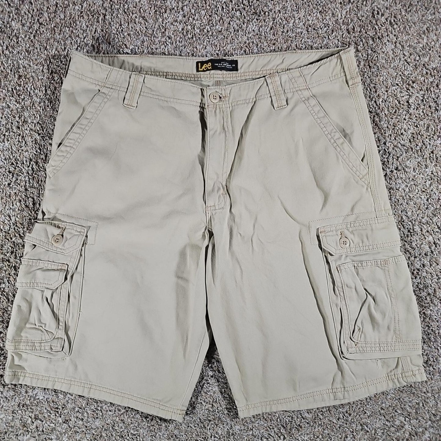 LEE sz 38 Cargo Shorts