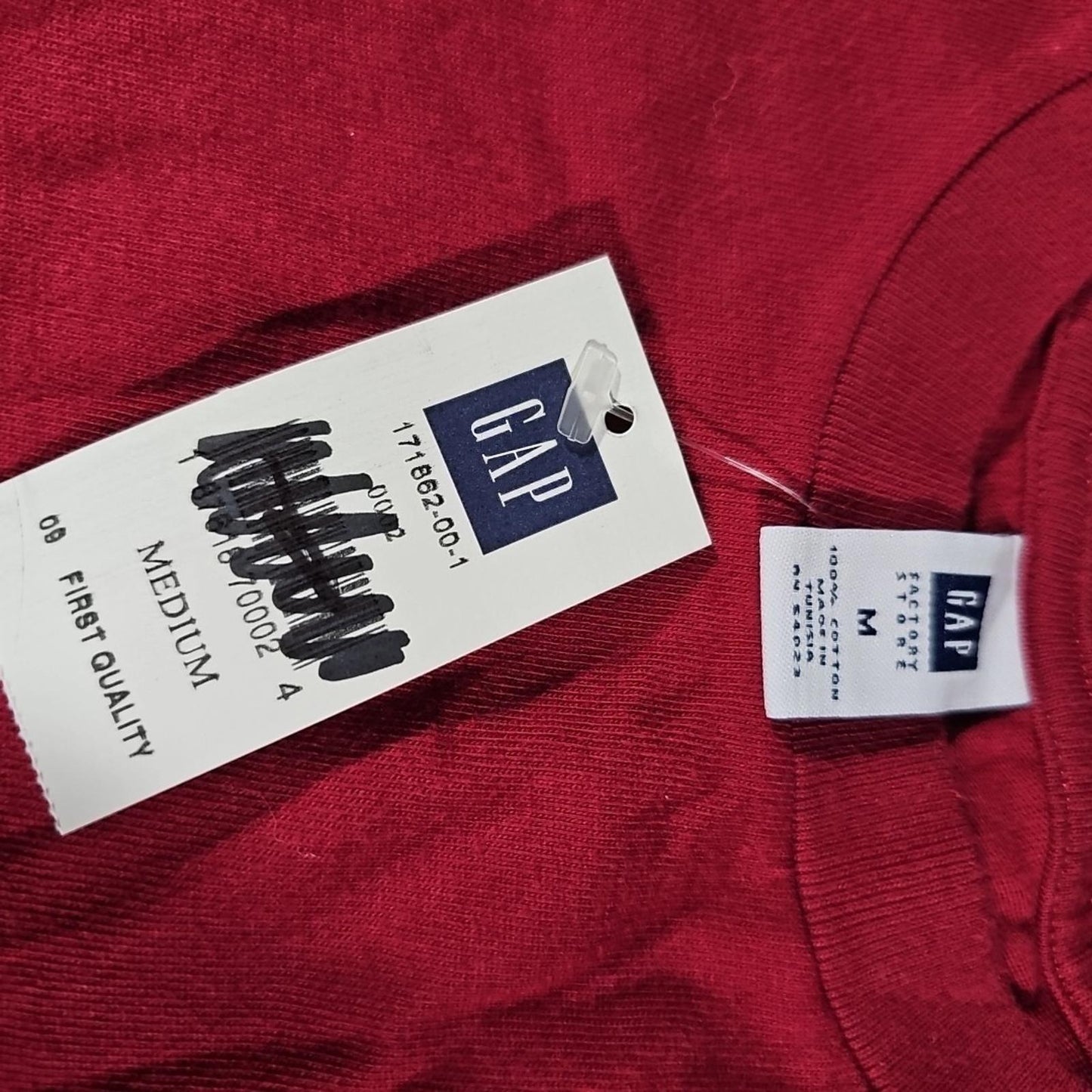 GAP Athletic M Long Sleeve NWT shirt Basketball
