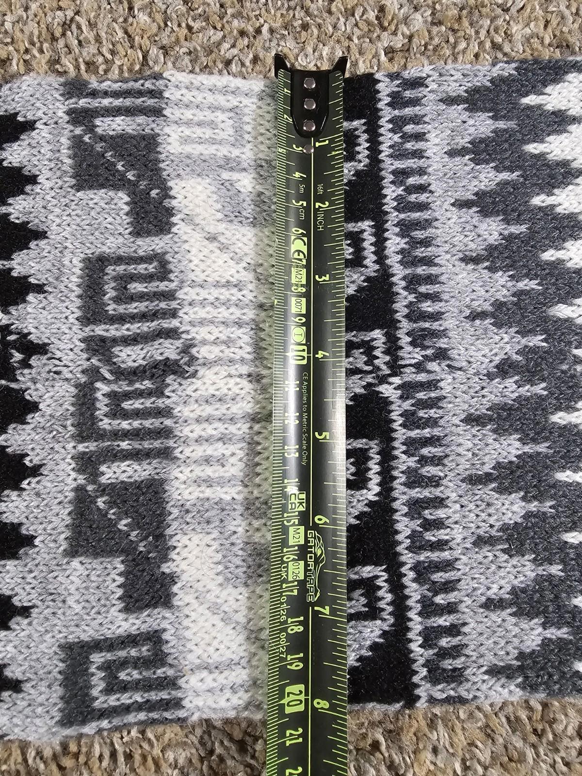 Savvyork Gray 100% Alpaca Scarf NWT