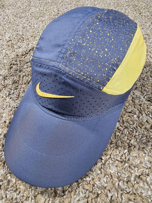NIKE Tailwind dri-fit 5 panel hat blue yellow speckled Strap