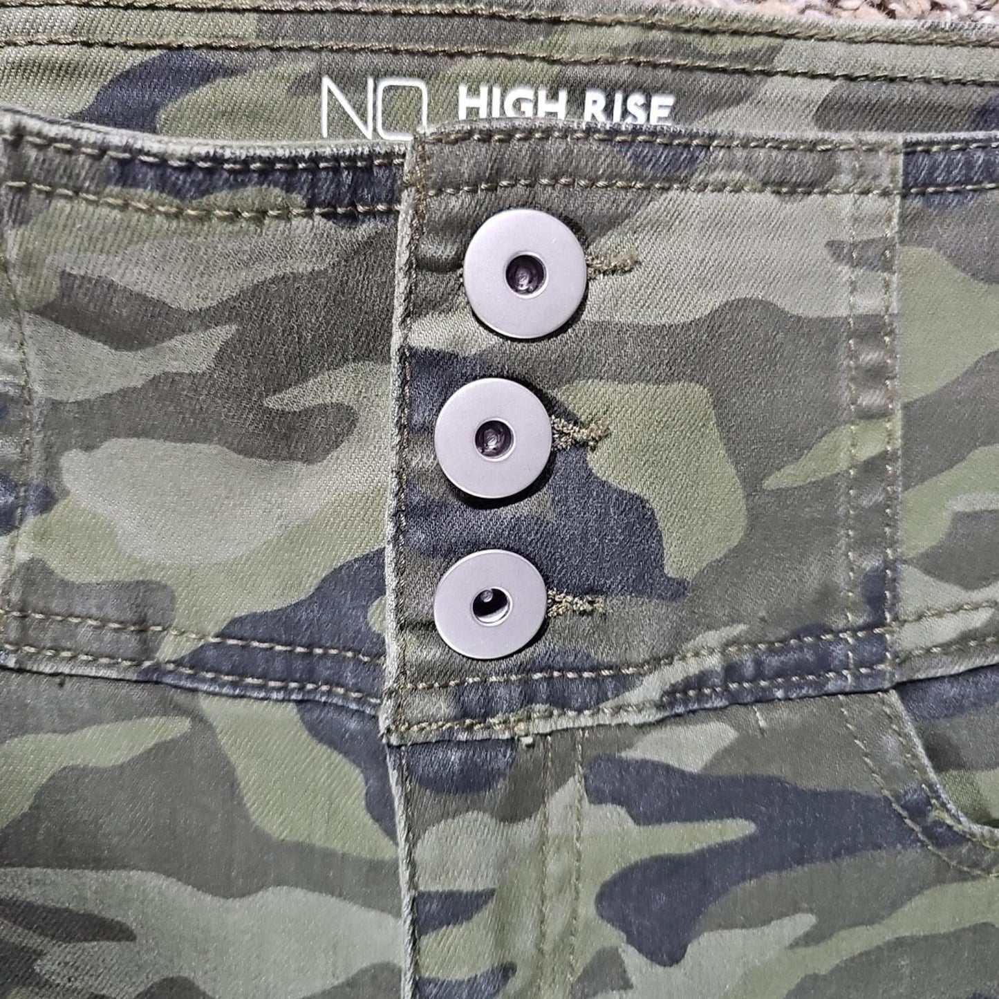 NOBO green camo highrise sculpting skinny jeans women/teen 7