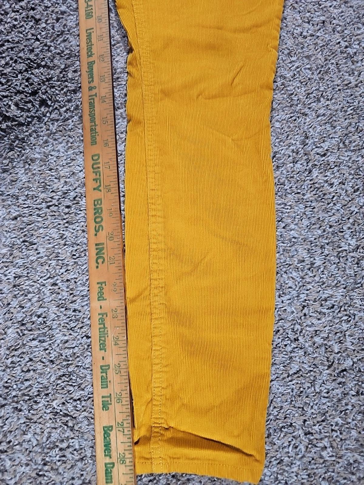 Old Navy 10 ROCKSTAR Super Skinny HighRise Courduroy Pants