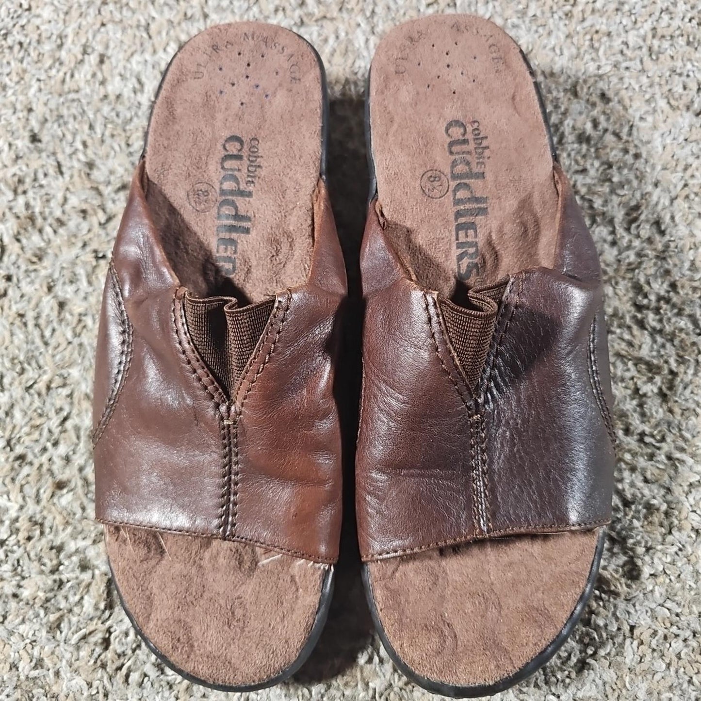 Cobbie Cuddlers 8½ Ultra Massage Slip On Sandals