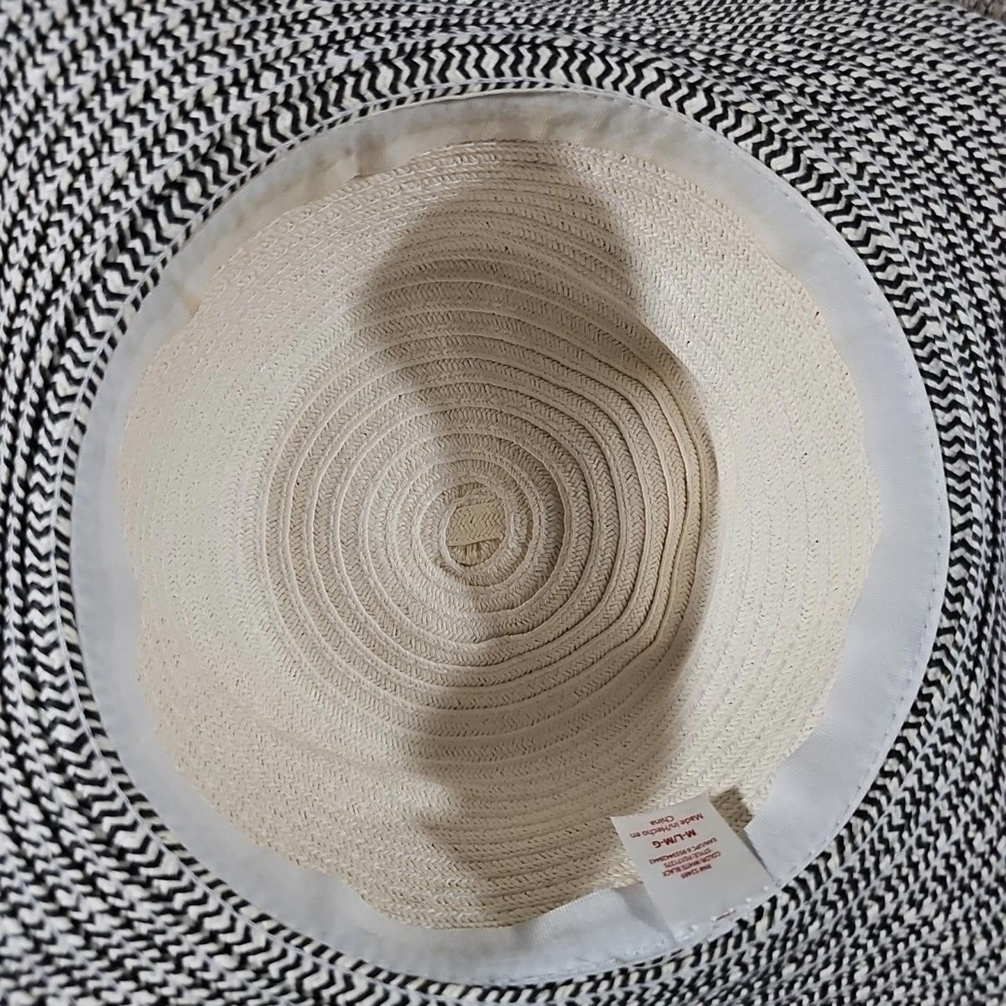 Womens Wide Brim Hat M-L