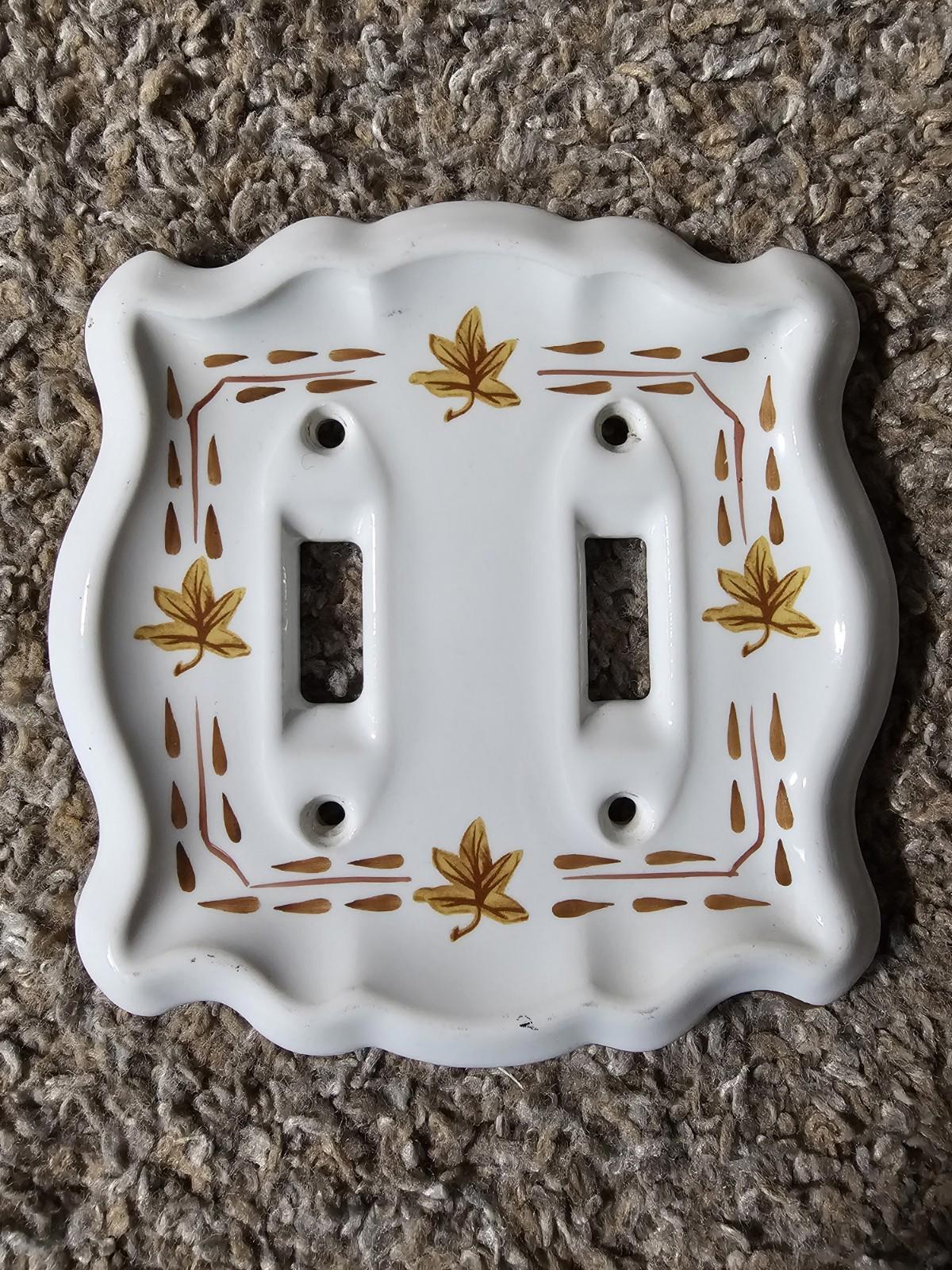 Vintage Ceramic Leaf Print Distressed Gold Edge Double Light Switch Plate
