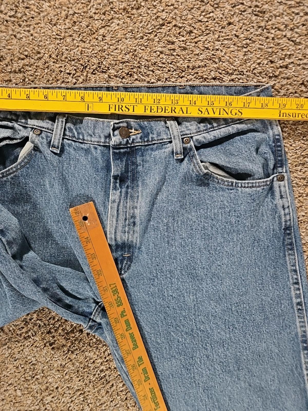 Wrangler Blues 38x30 Straight Leg Jeans