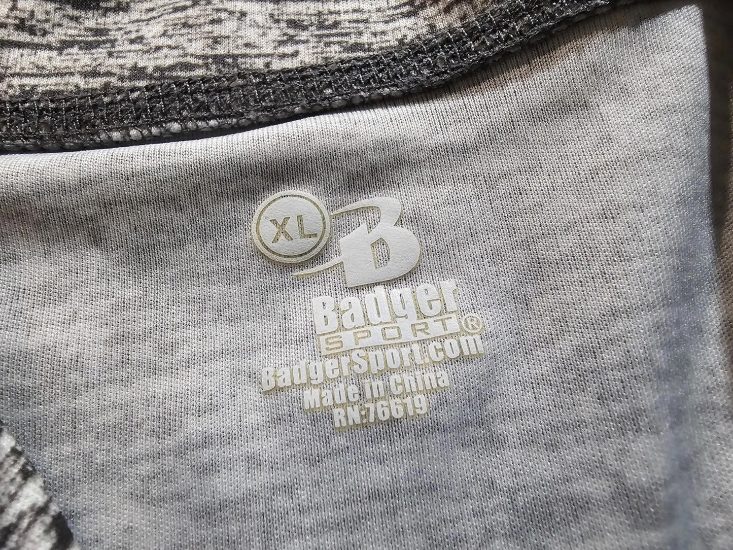 Badger Sport Madison Mallards 1/4 Zip Pullover Mens XL Gray