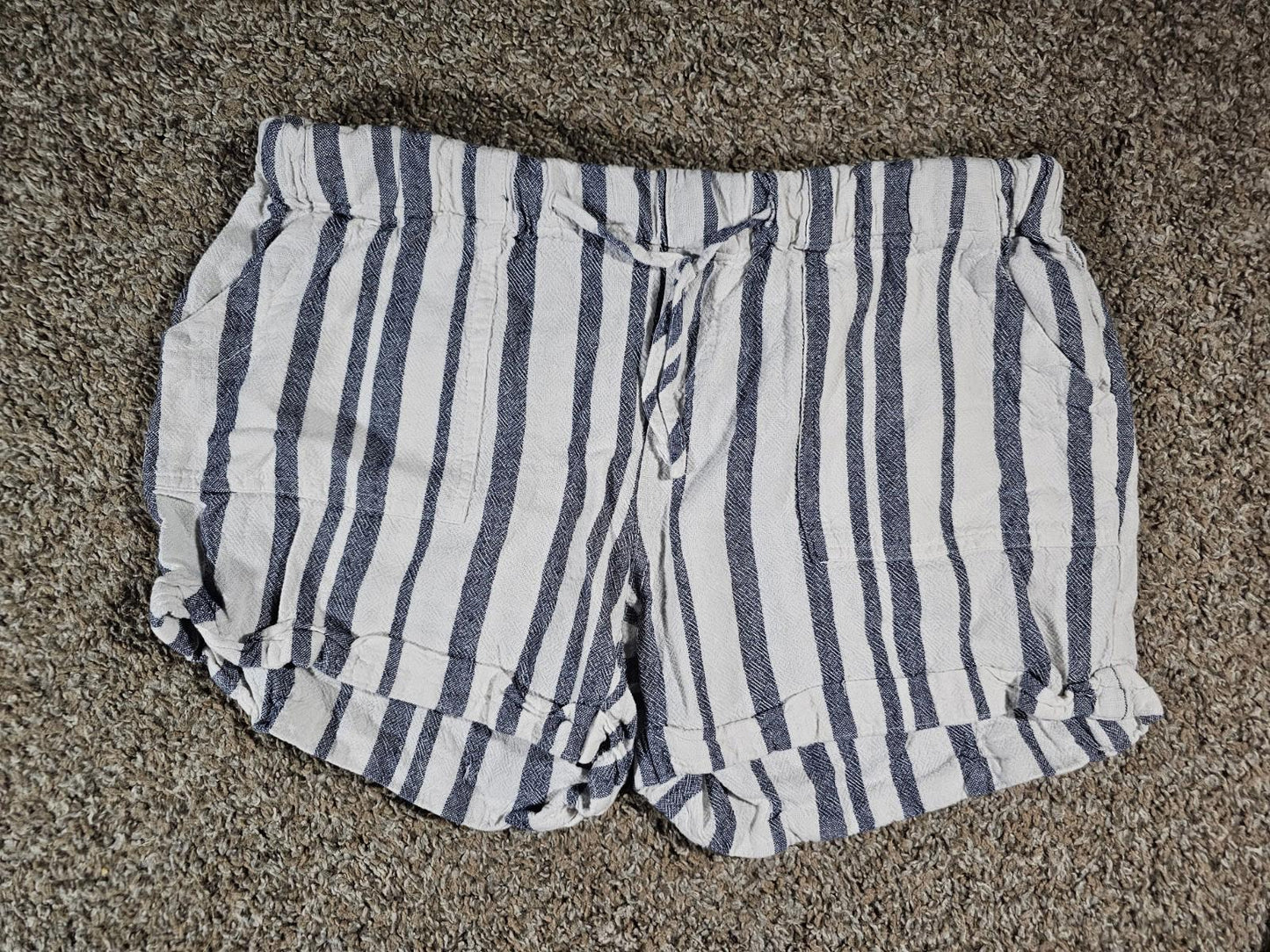 Just Living Linen Blue White Striped Small Shorts