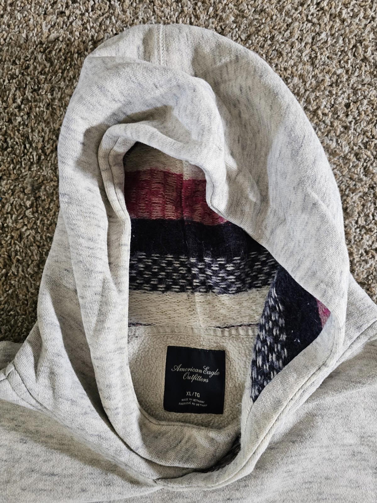American Eagle Outfitters girls XL hoodie