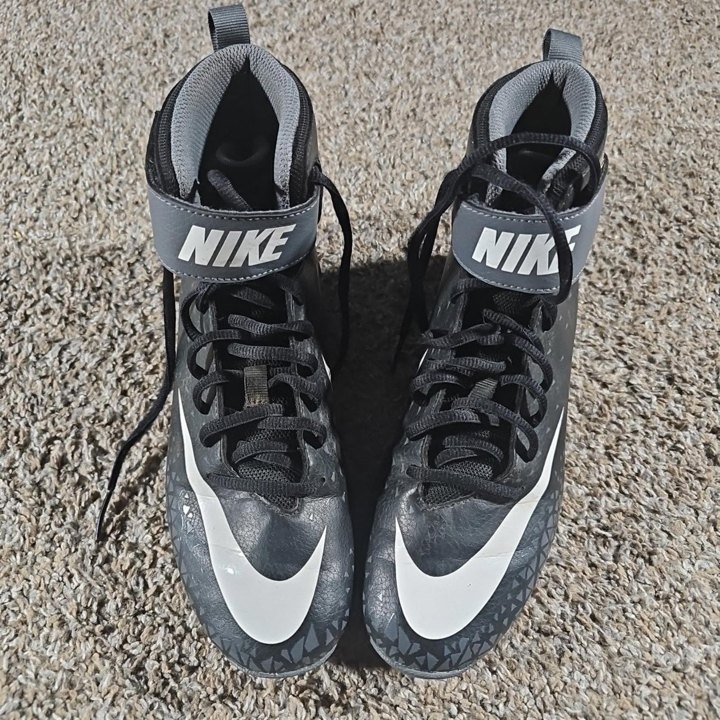 Nike Fastflex Cleats 6Y Black Gray used 880133-002