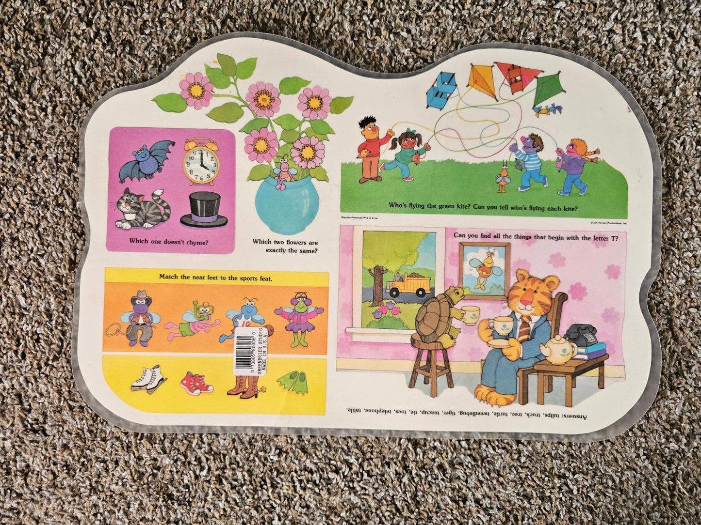 Vtg Sesame Street Muppets Original Laminated Place Mat Activity Mat 1981-1982