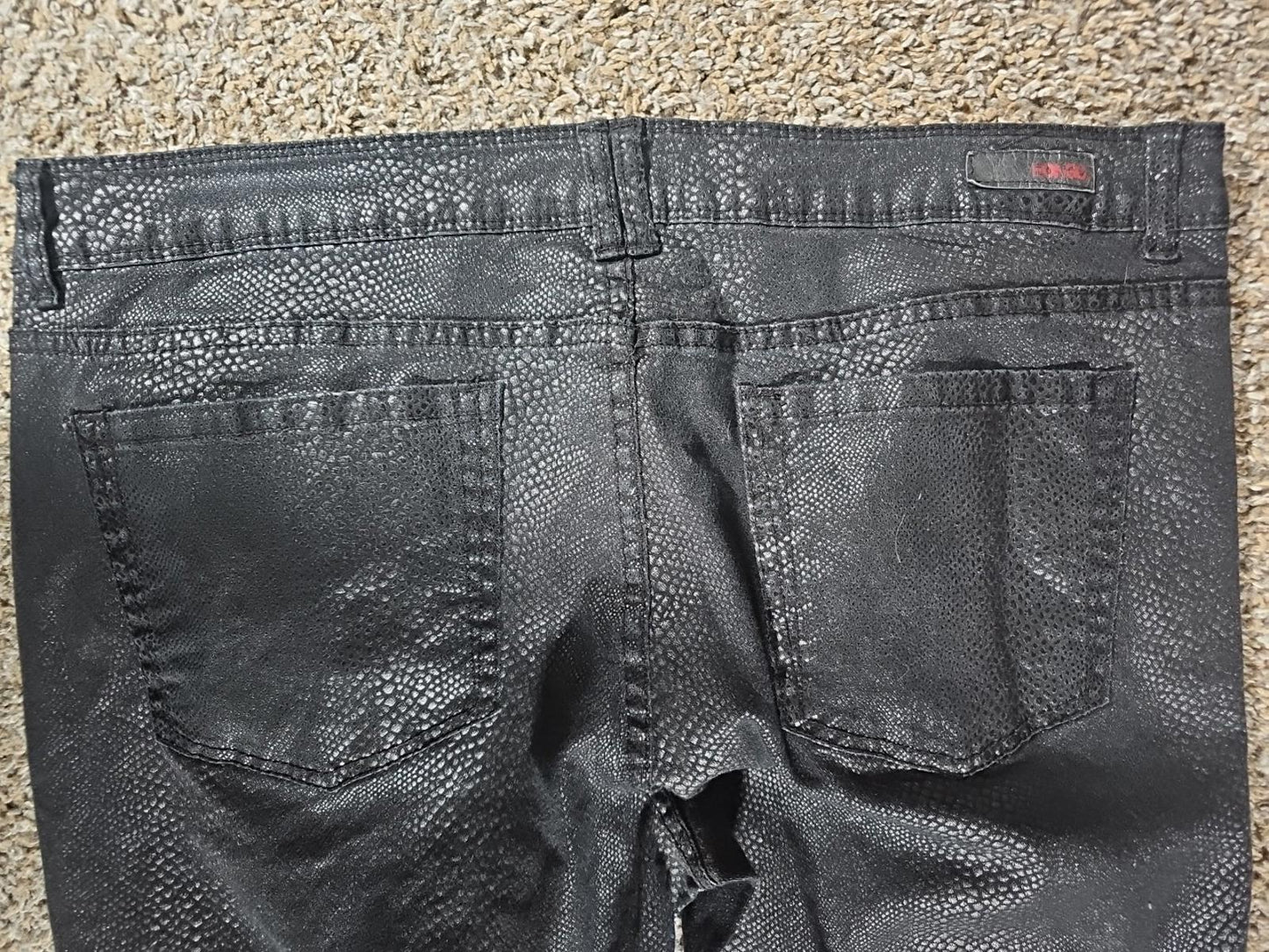 Ladies Bongo Sz 17 Black Stretch Skinny "Snakeskin" Pants
