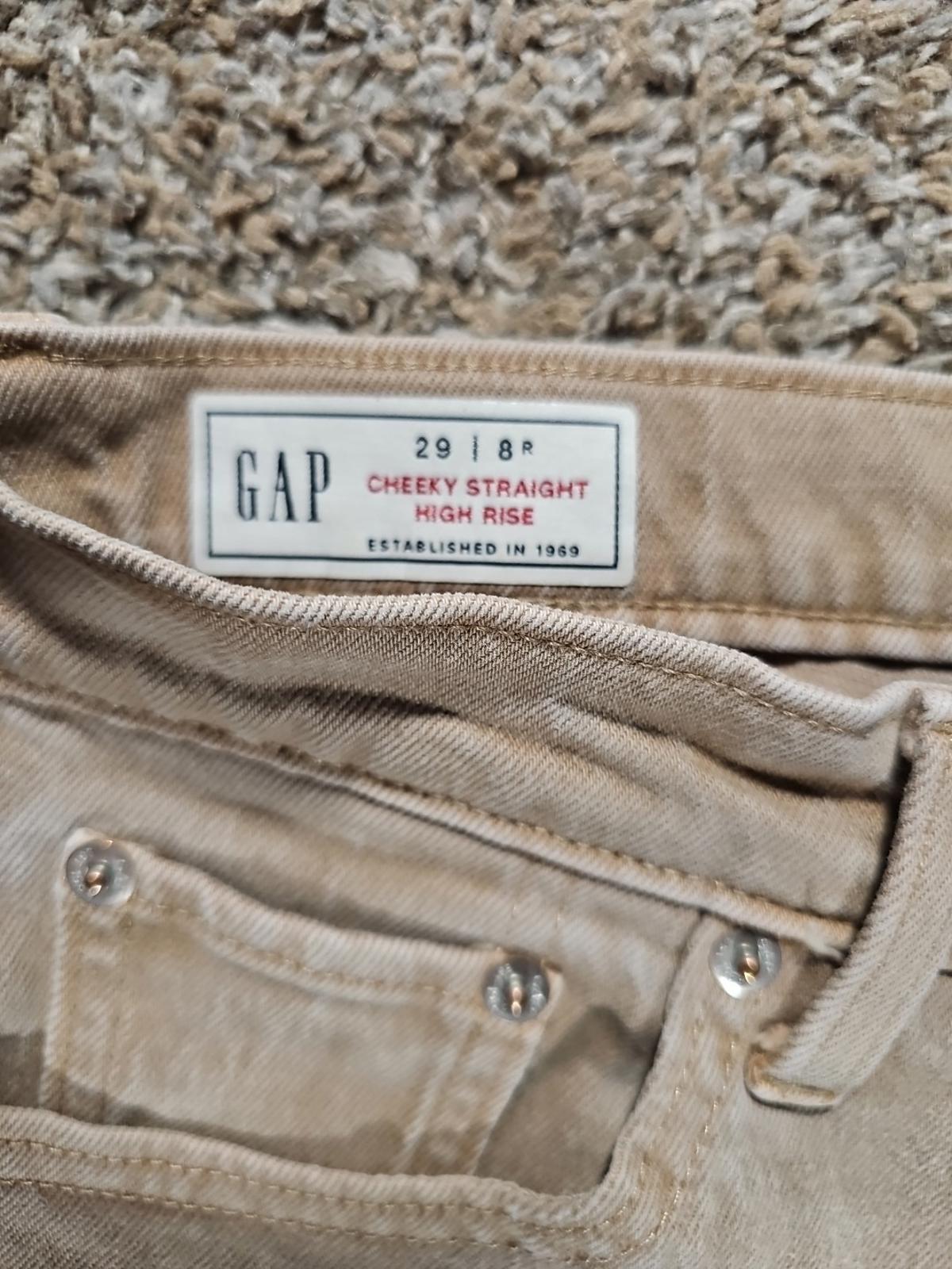GAP 29/8R Cheeky Straight High Rise Jeans