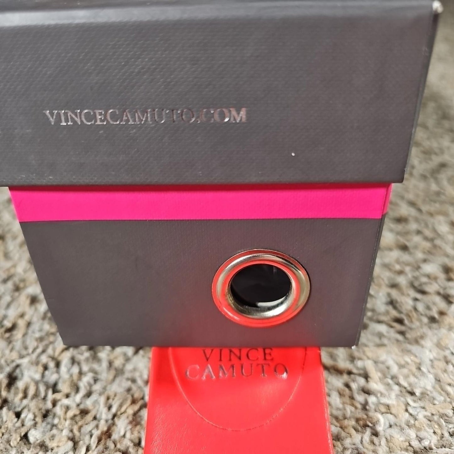 vince camuto vc-endana blood orange sandals 8.5M NIB