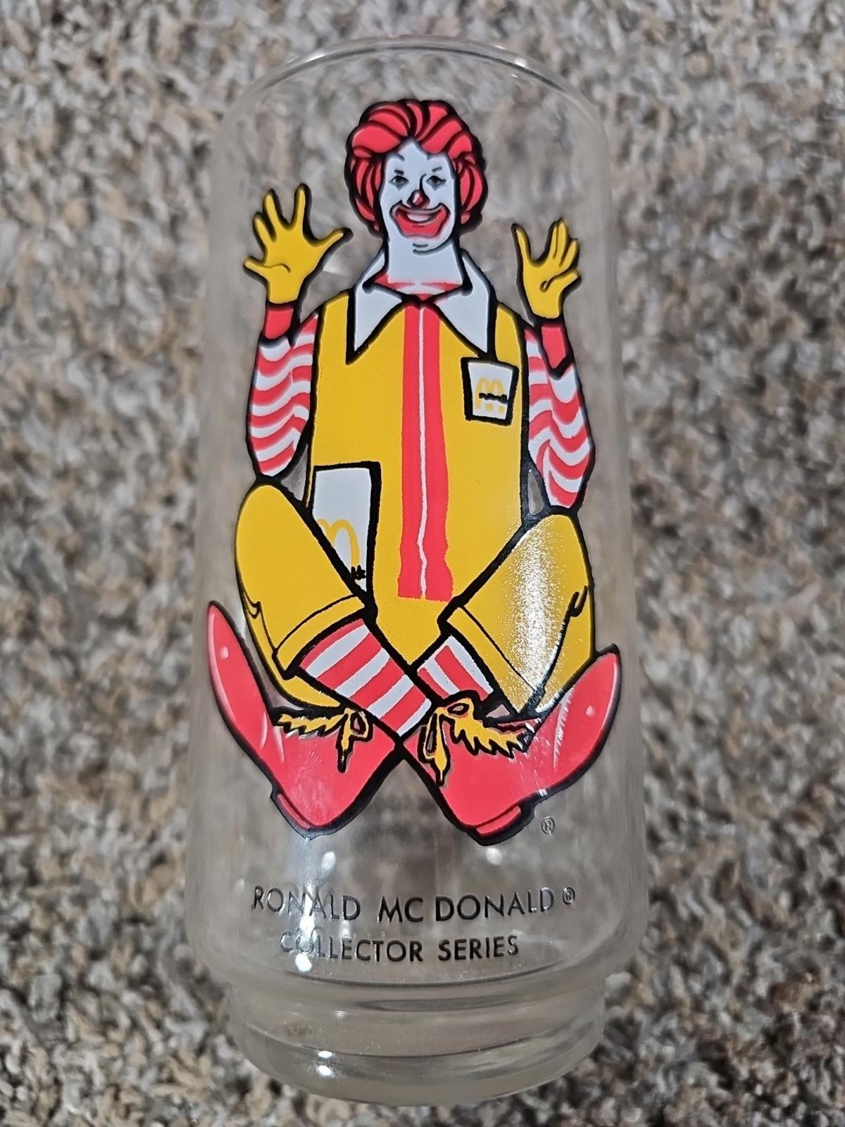 Vintage Ronald McDonald Collector's Series Glass Cup 1977