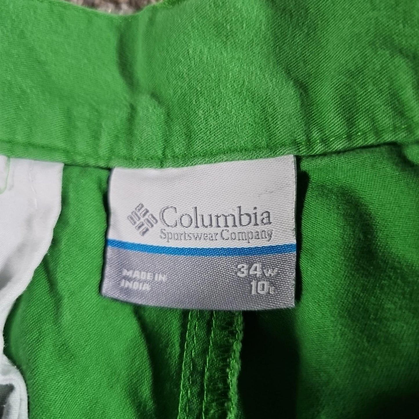 Columbia Green Shorts 34W 10L