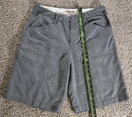 Ezekiel Hand Tailored Garments Plaid Shorts Size 32