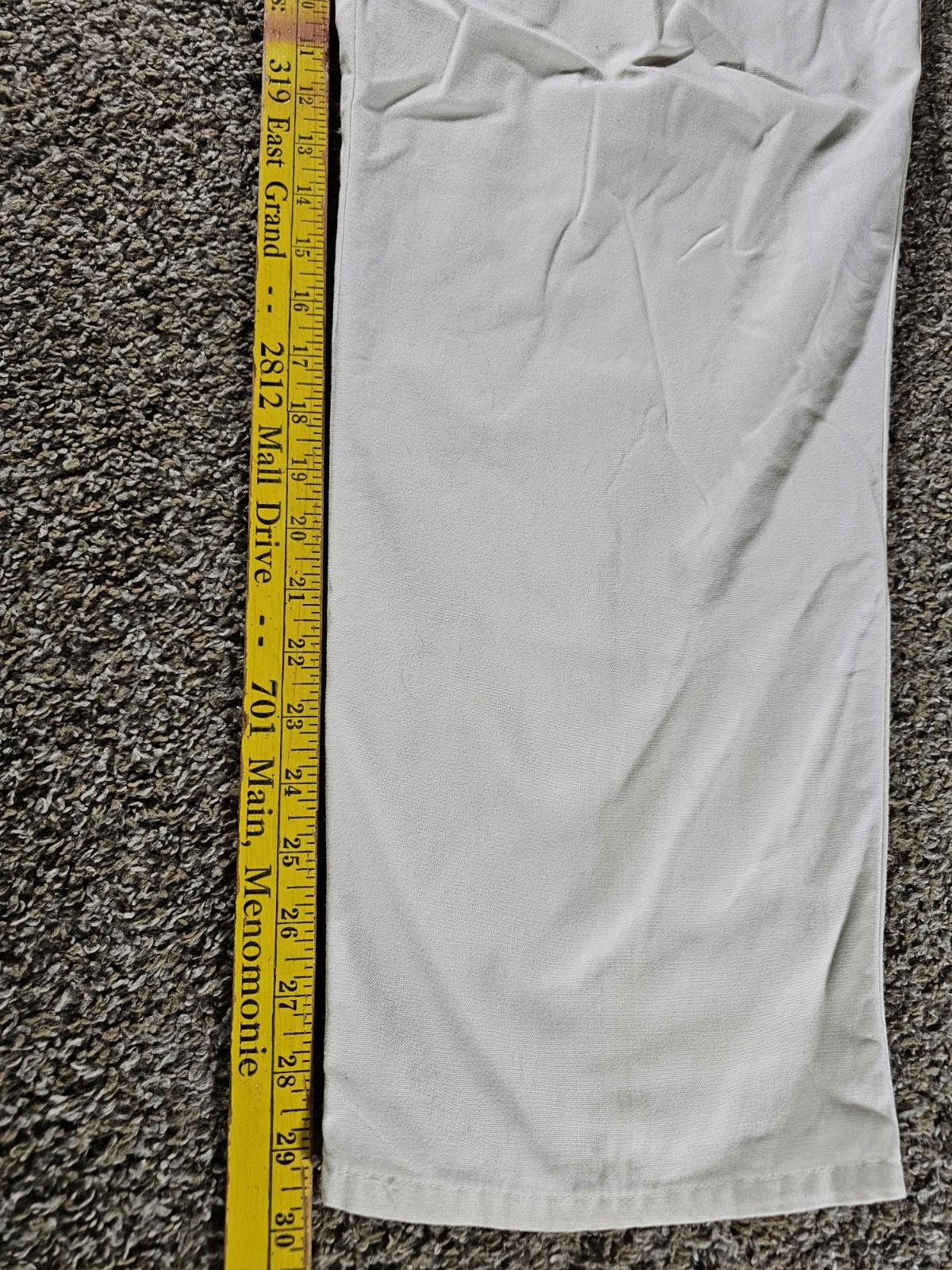 Dockers Levi’s Classic Fit Pants 42x30 Various Small Stains