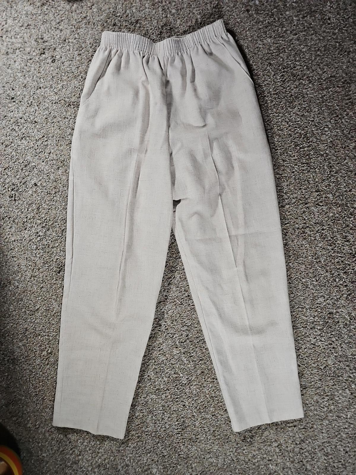 Briggs New York Linen Beige Pants 10S