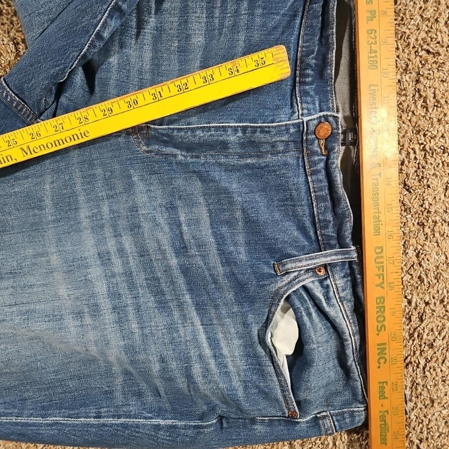 J. Crew Broken In Boyfriend Jeans Womens 36