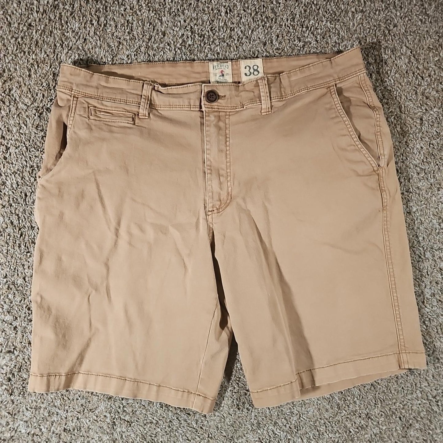 Red Head Sz 38 Shorts