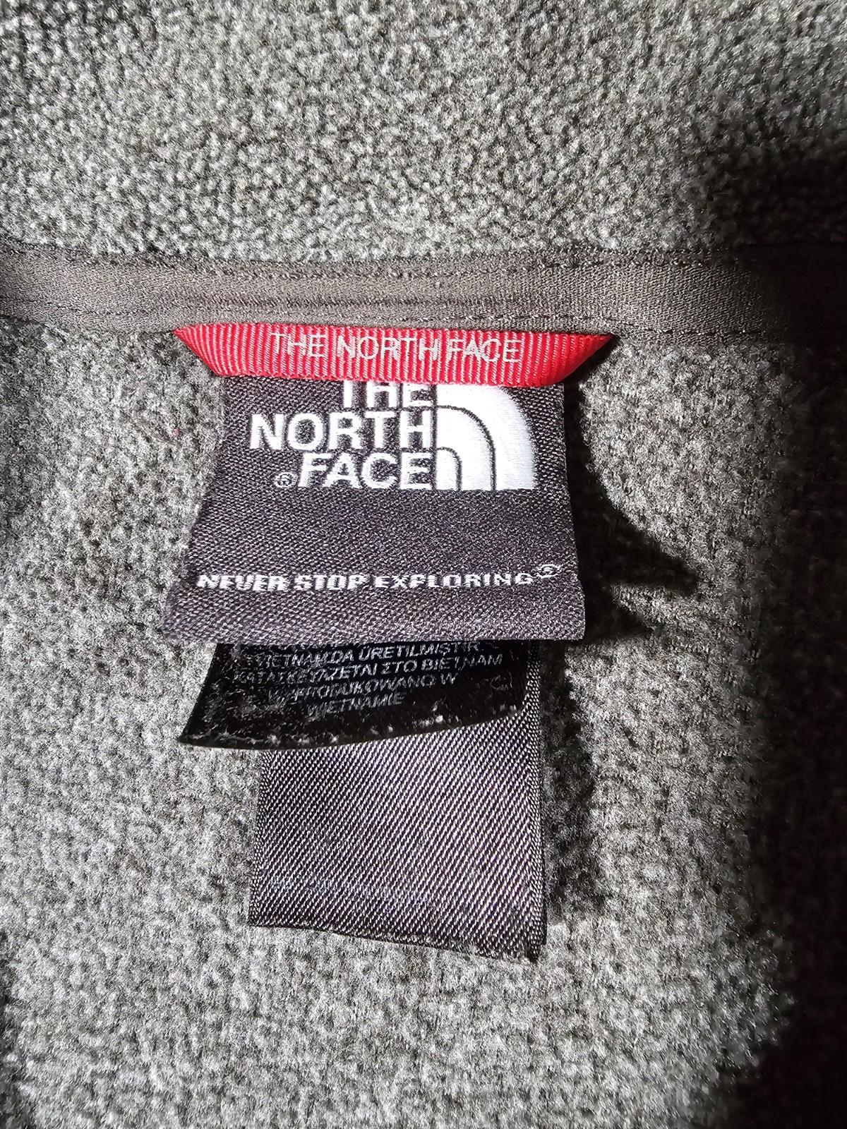 The North Face Mens L Gray 1/4 Zip Fleece Outdoor Hiking