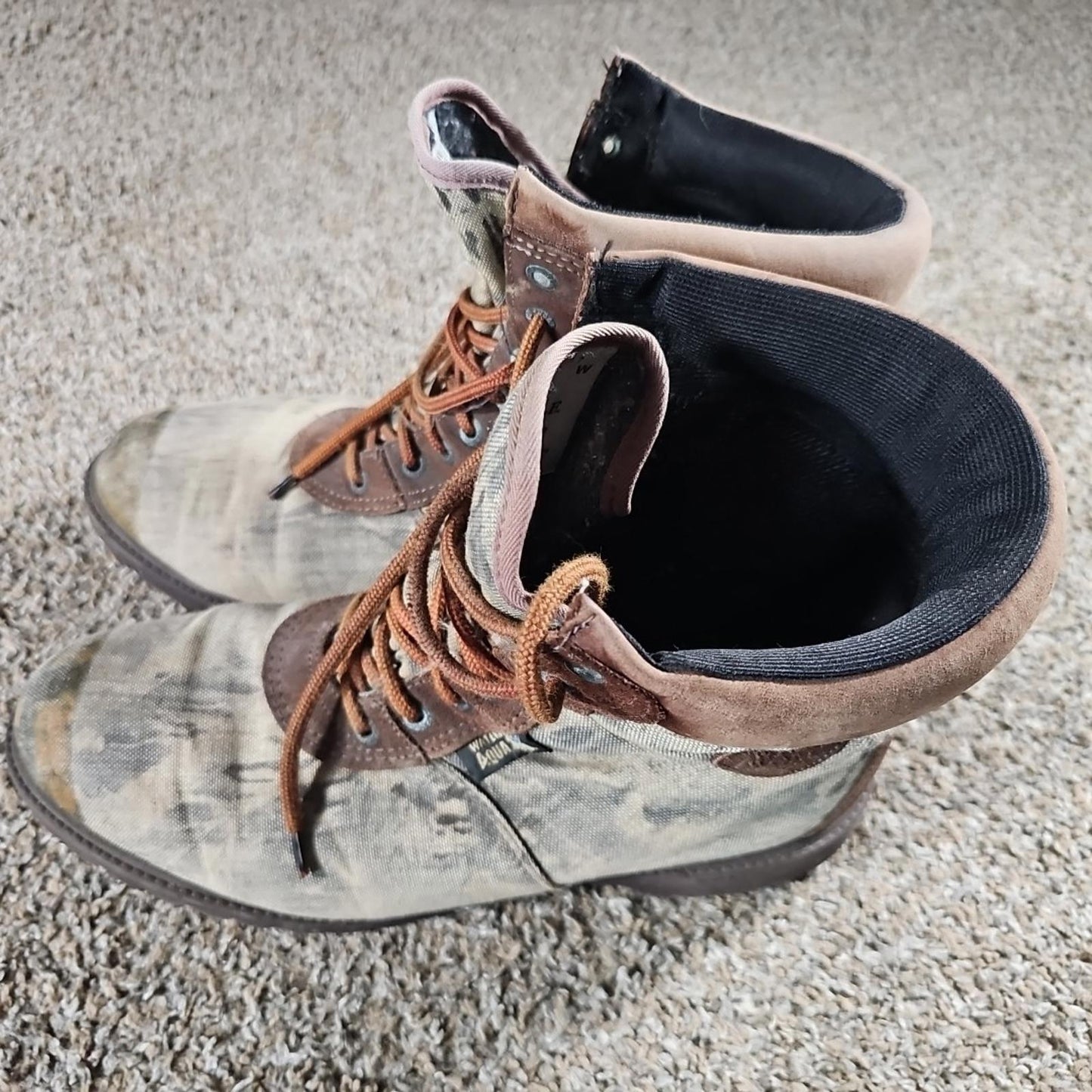 Wild Wolf Rocky Camo Pattern Boots 13W Thinsulate Aqua Guard