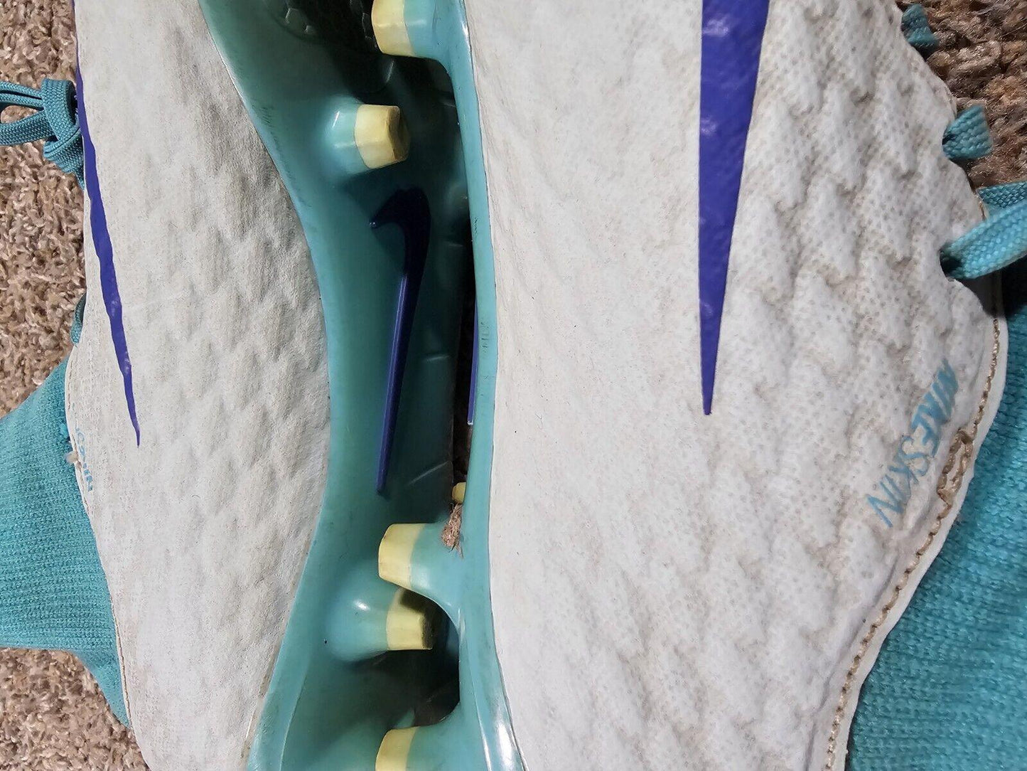 Nike Skin HyperVenom Academy DF FG AH7268 454 Cleats sz 8