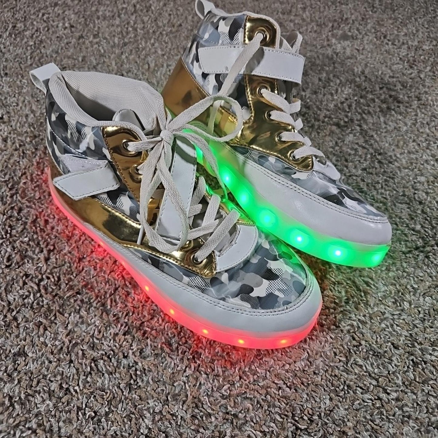 gold white camo light up shoes Sz 39 Multiple LED Colors Strobe