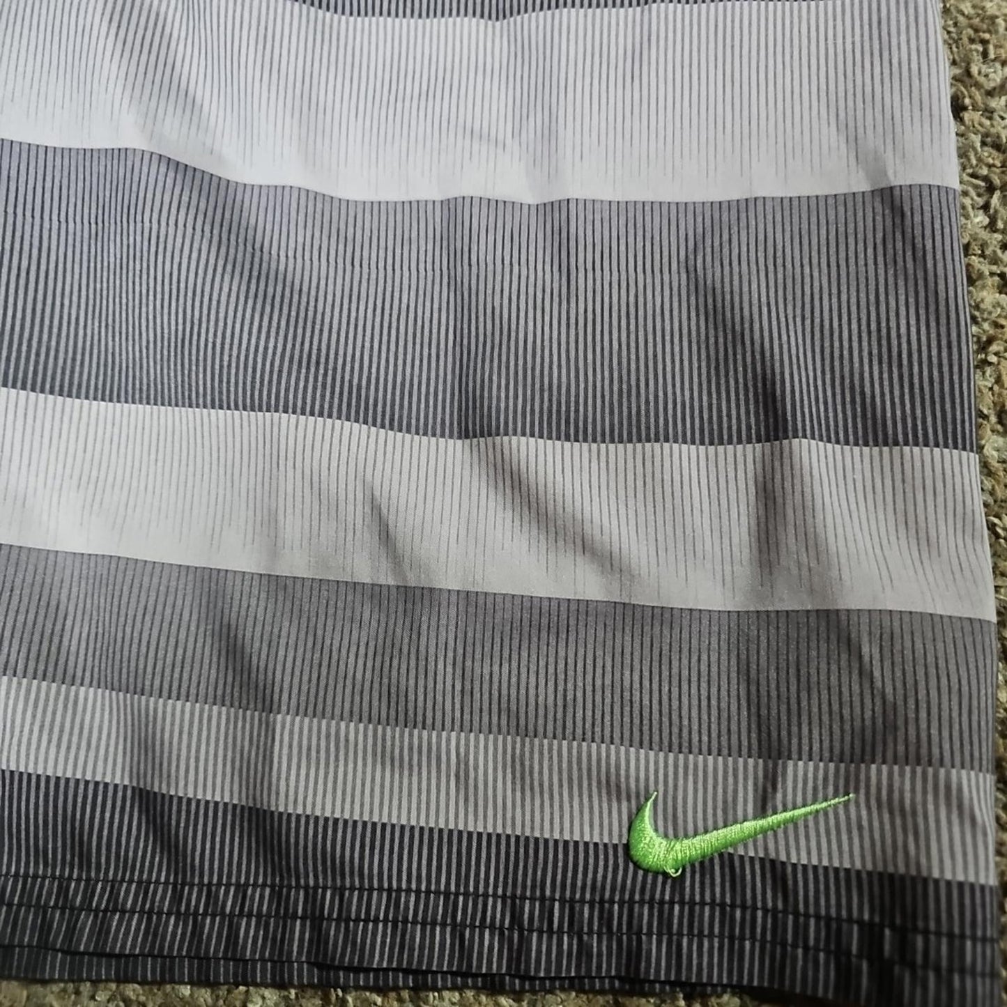 Nike Hybrid Board Swim Shorts Small Gray