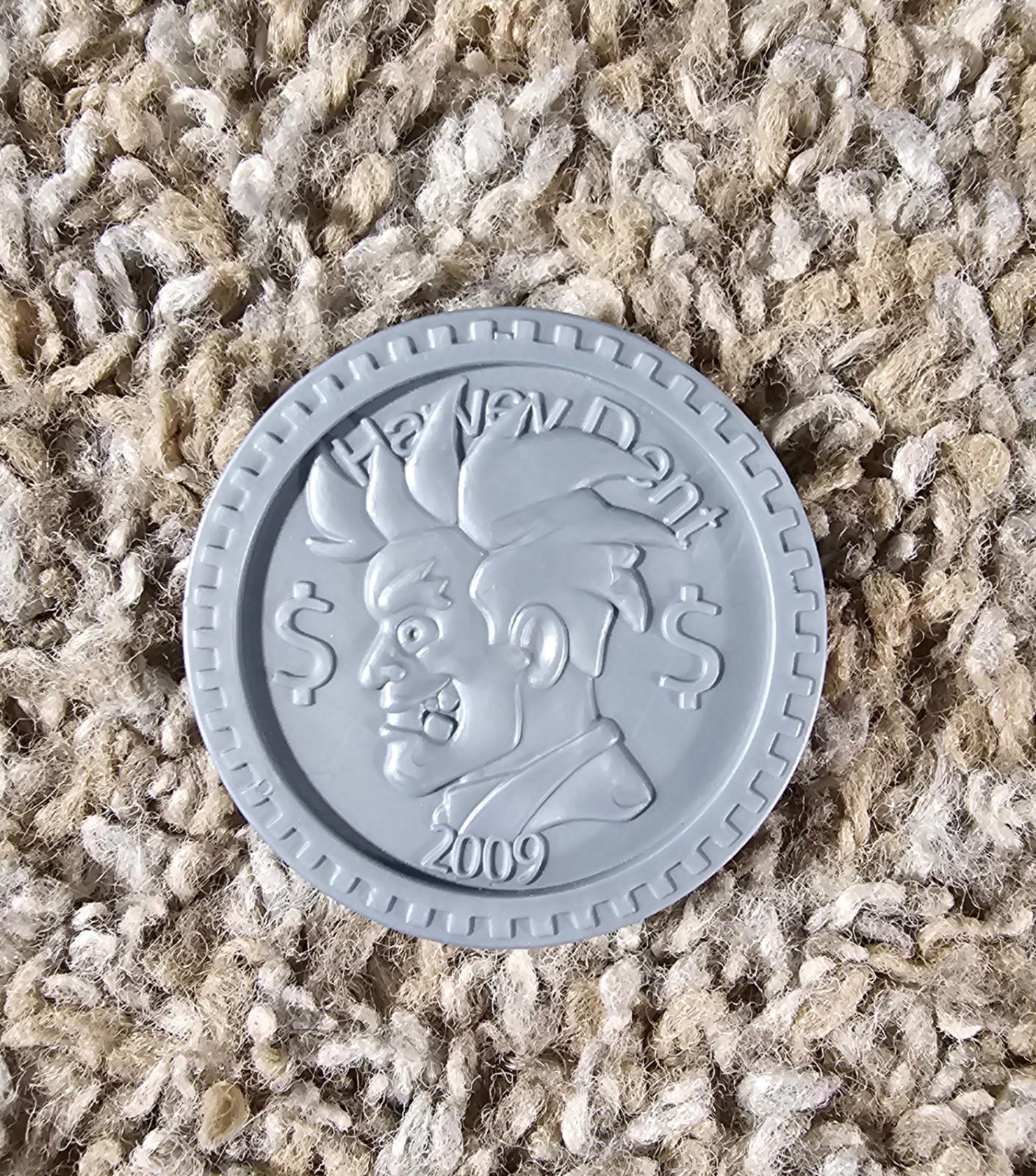DC Super Friends Dark Knight TWO-FACE HARVEY DENT COIN accessory