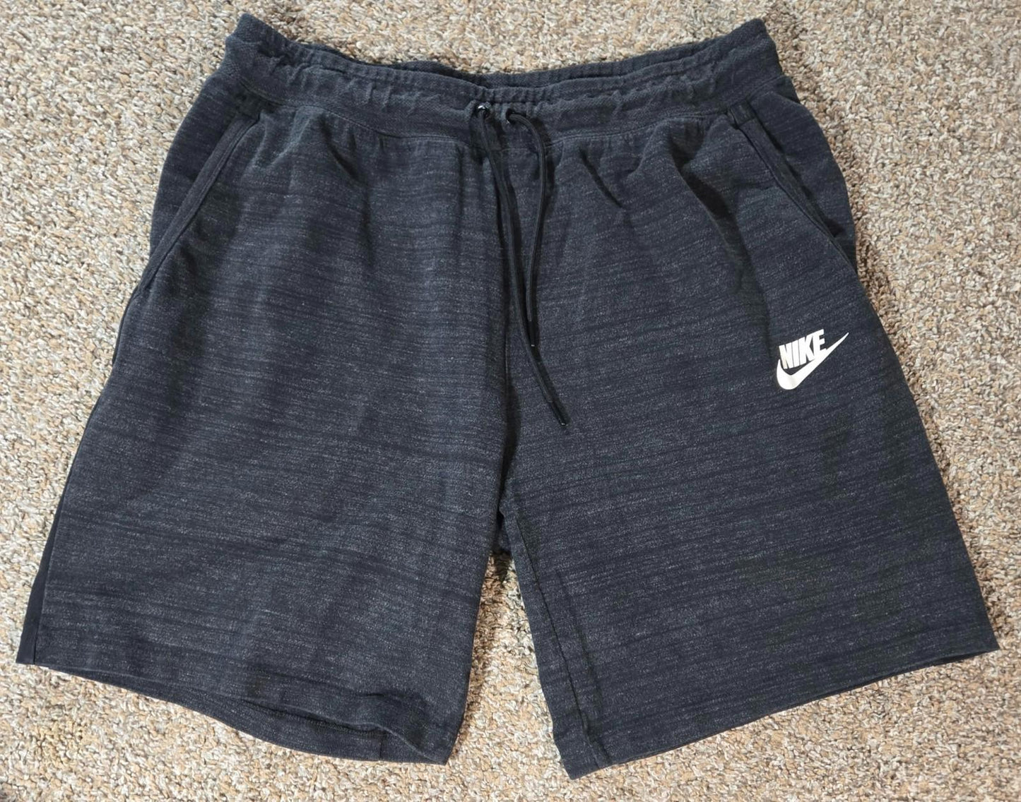 Nike Shorts Men’s 2XL Athletic Heather Gray Side Zip Pocket