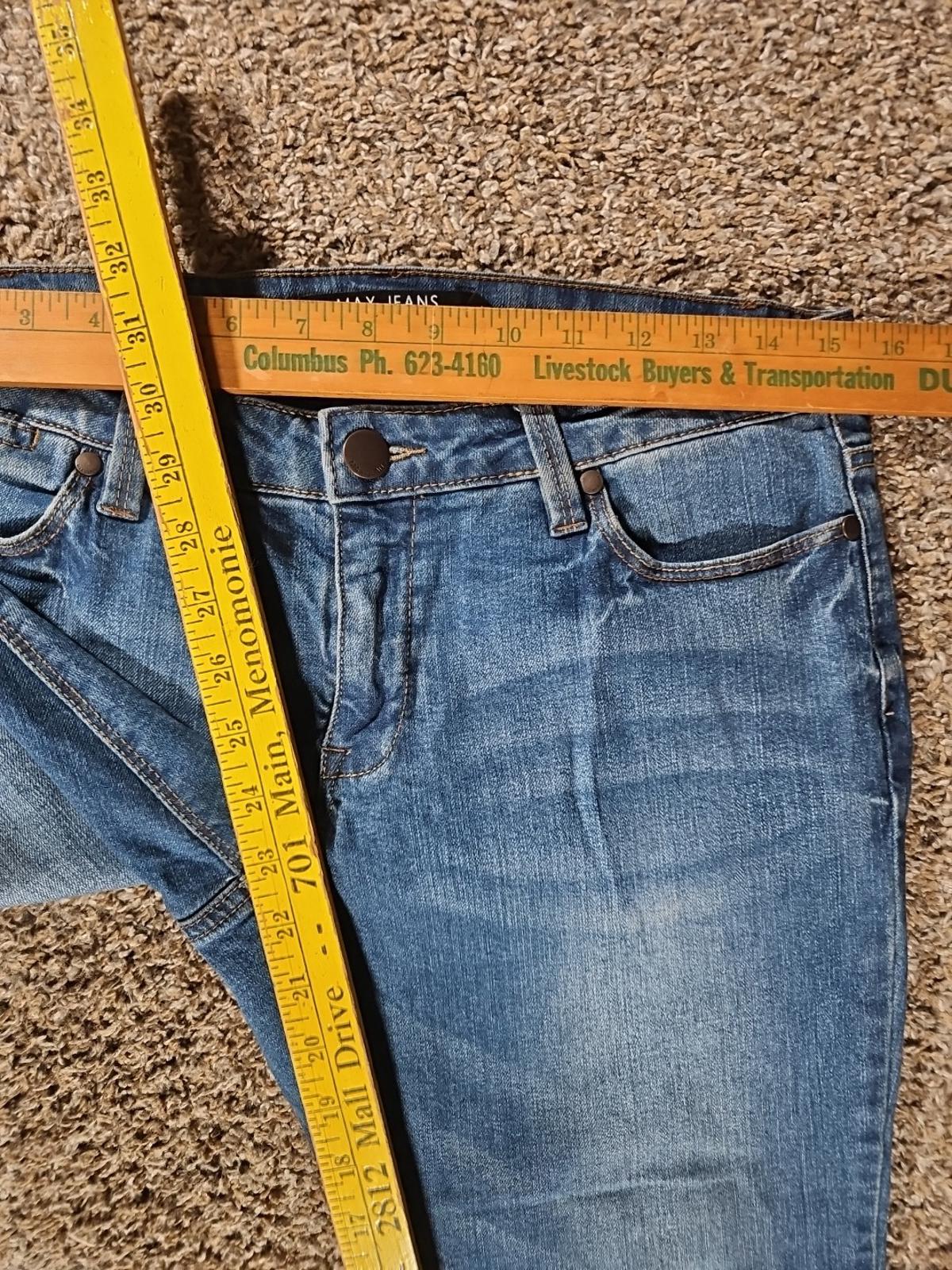 Max Jeans Sz 6 Crop Jeans