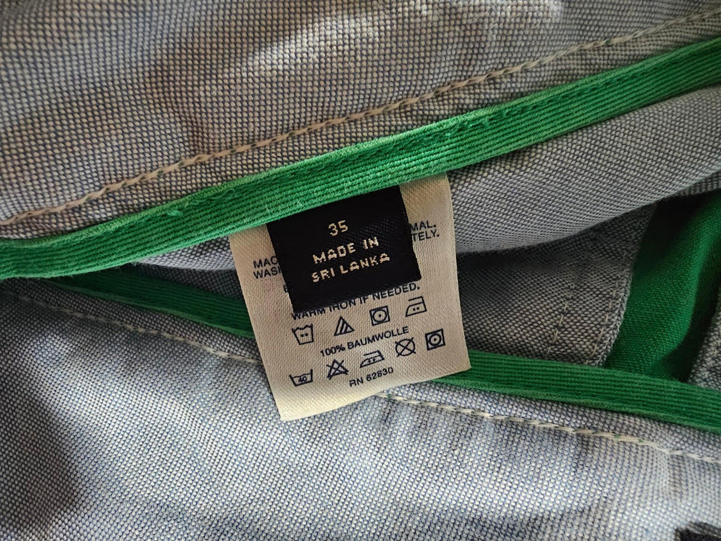 Lands End Cargo Shorts Size 35 Green