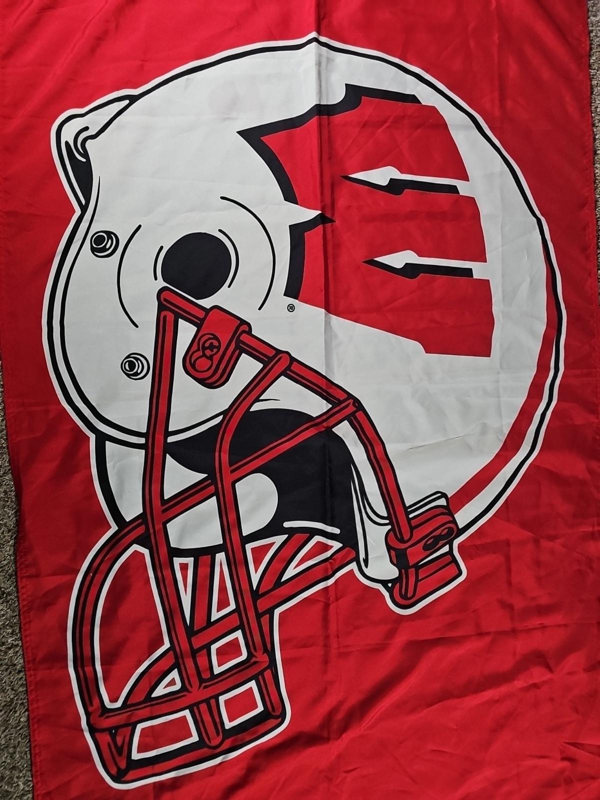 Wincraft Sports Flag Wisconsin Badgers Helmet
