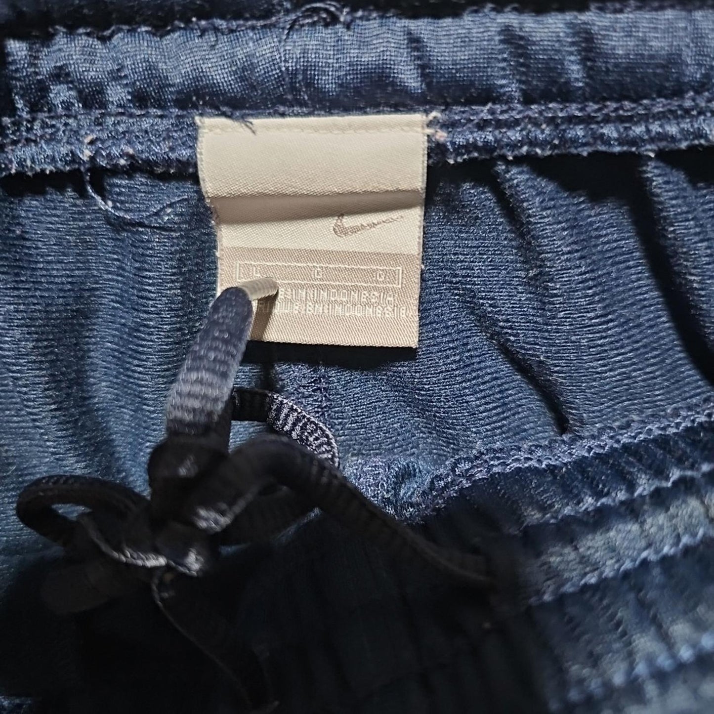 Nike Large Ankle Zip Athletic Pants