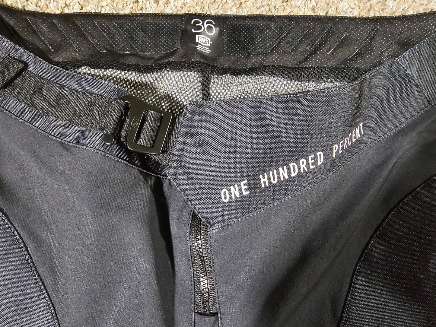 100% Mens 36 Downhill Cool R-Core Mountain Bike Shorts Black