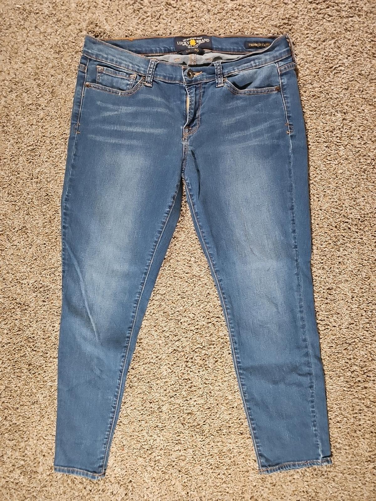 Lucky Brand 10/30 Charlie Capri Jeans