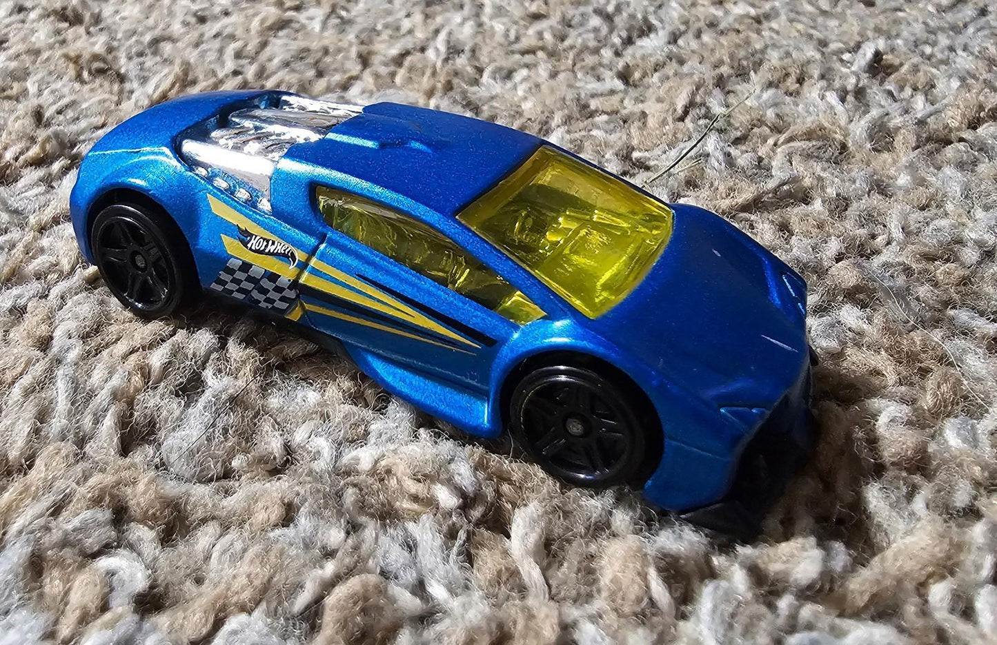 Mattel Hot Wheels 2002 Blue Zotic 1:64 Diecast Car