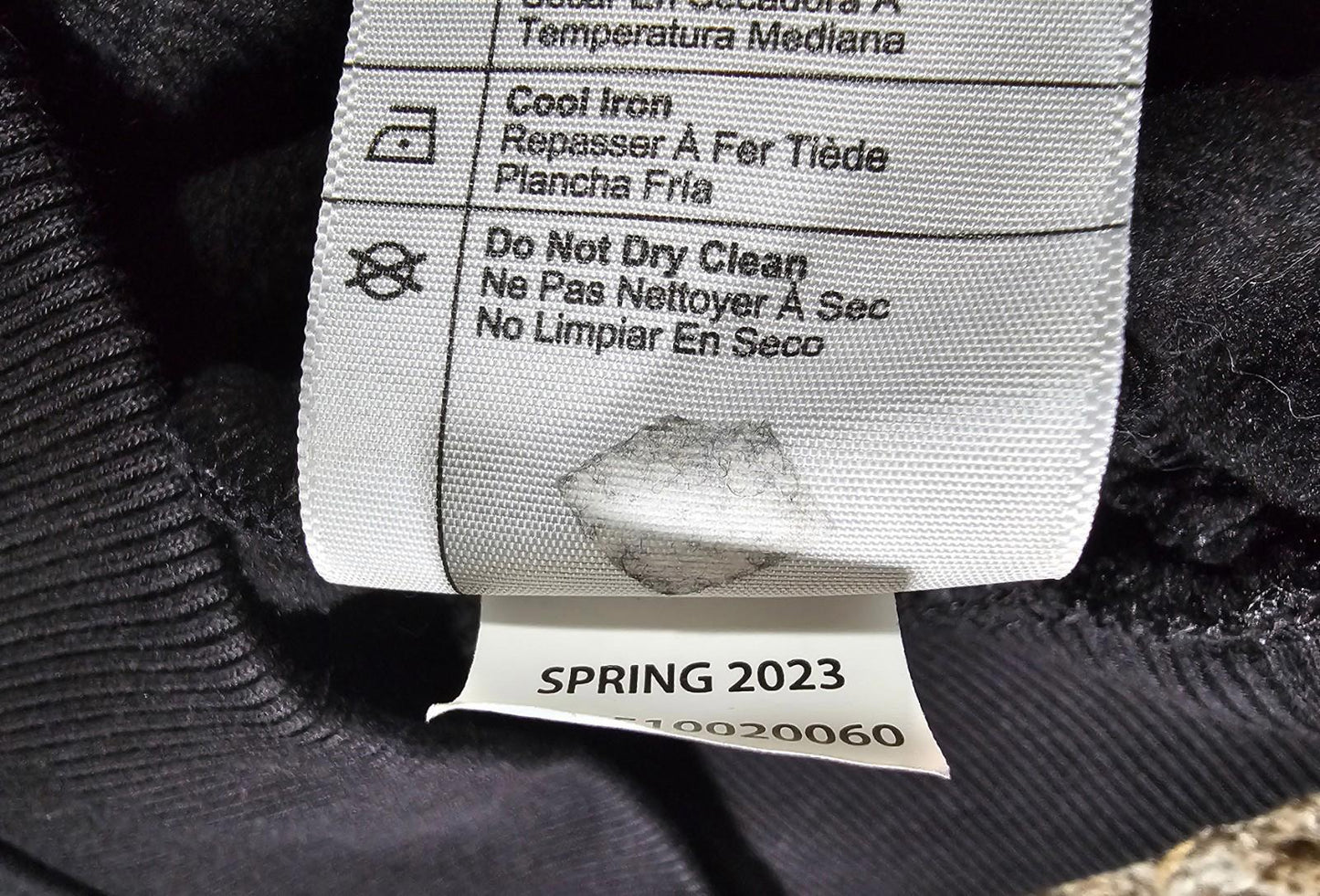 carhartt fullzip hoodie L 12-14 Malcolm Look to the Blue