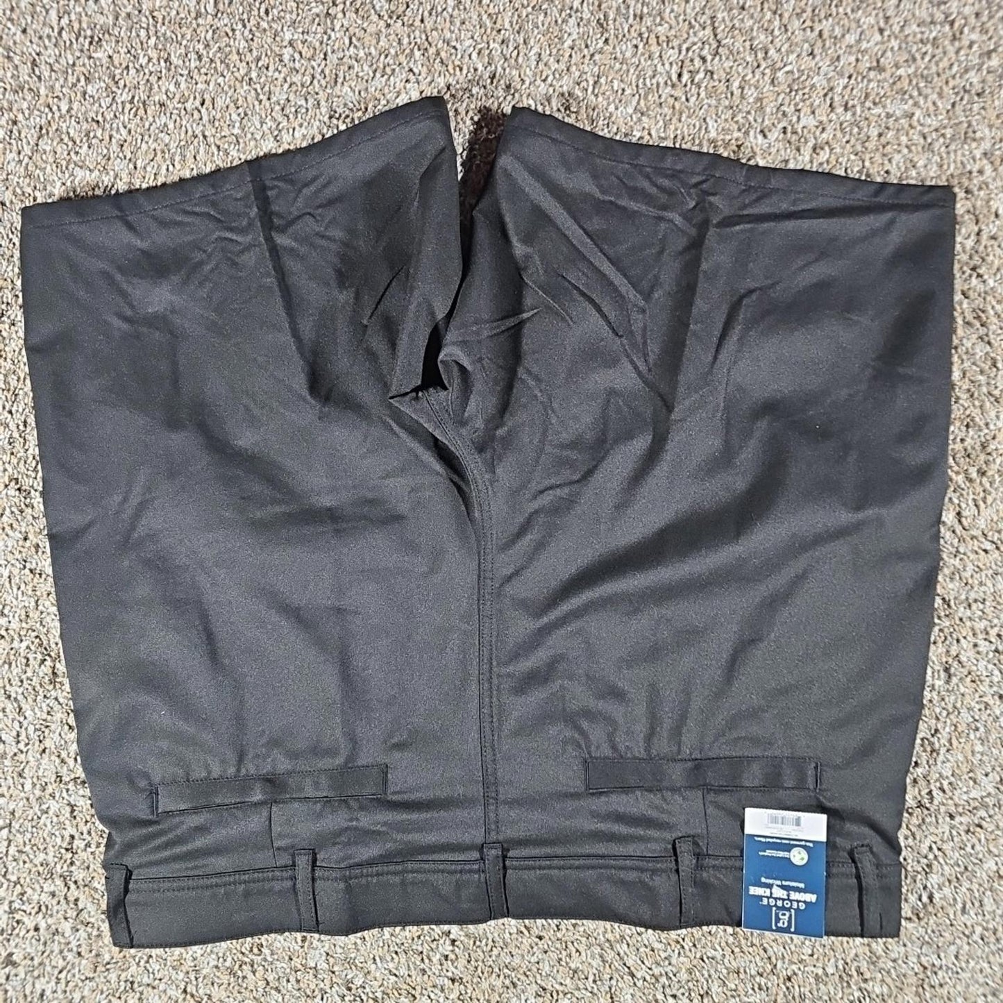 George Above The Knee NWT sz 40 9" Inseam Shorts