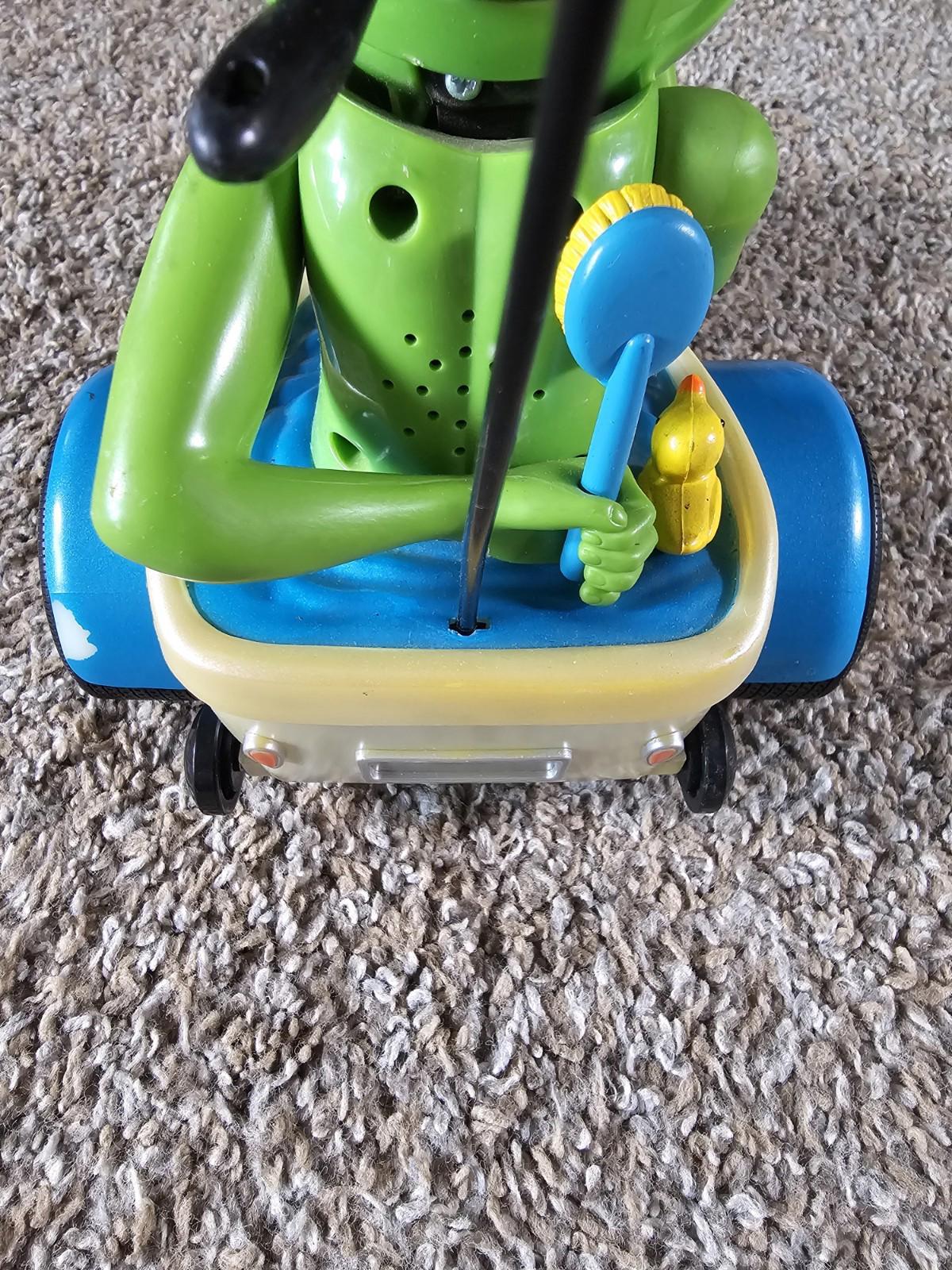 2004 wowwee Rat Fink RC Car NO REMOTE UNTESTED