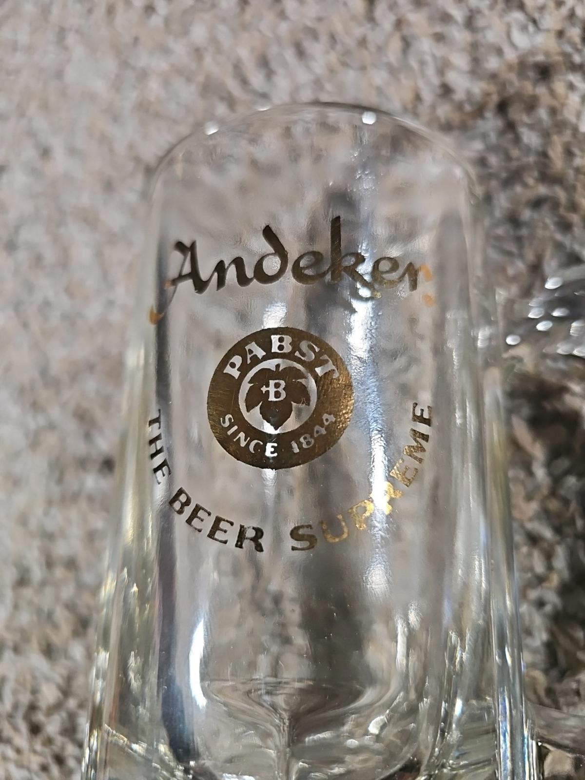 Andeker - the Beer Supreme - glass beer mug - Pabst