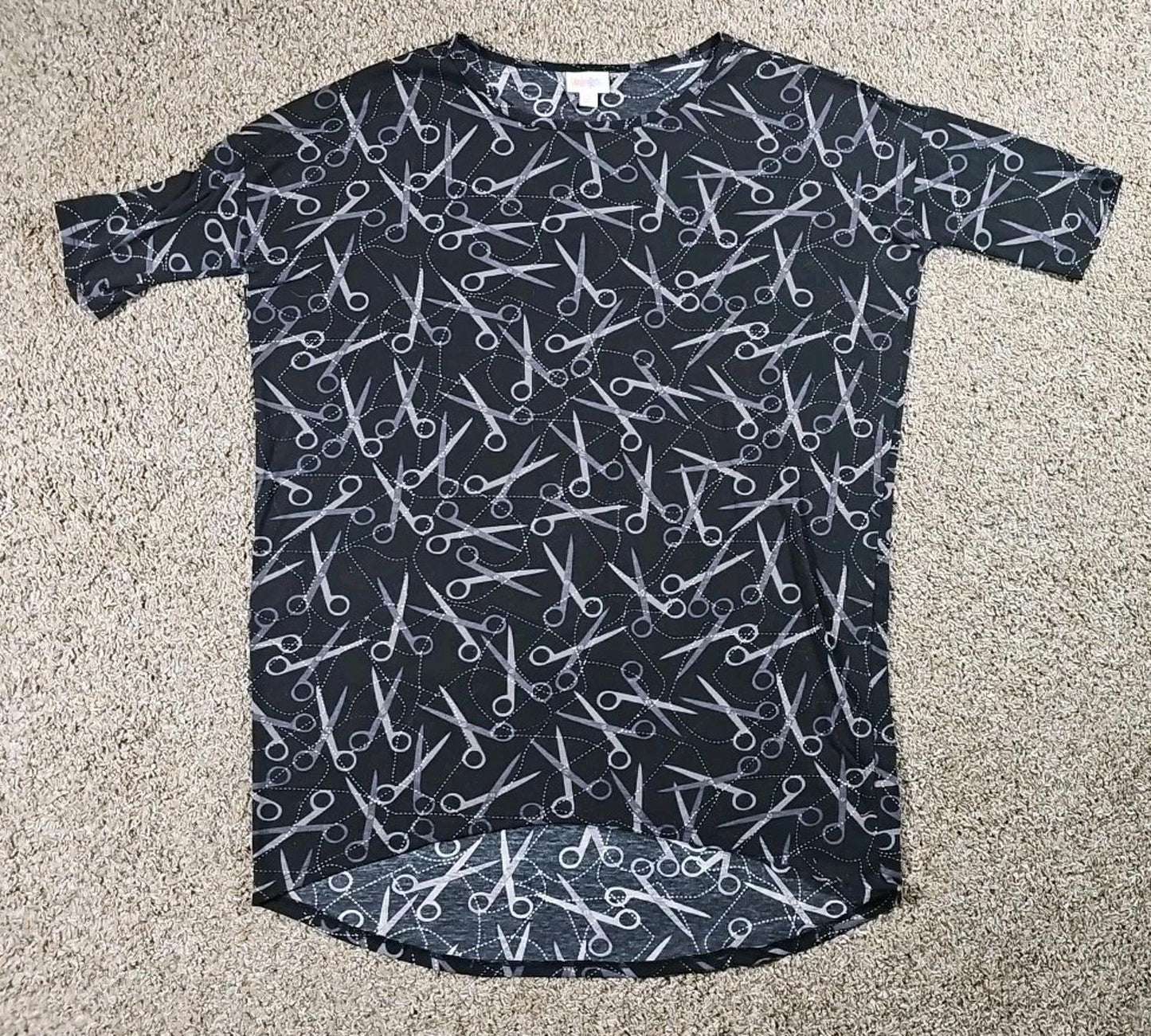 LuLaRoe Hair Stylist Barber Shears Scissors Smock Shirt S