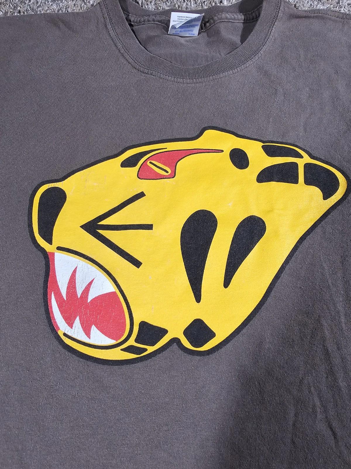 Air Corps Large Gildan Green Tshirt