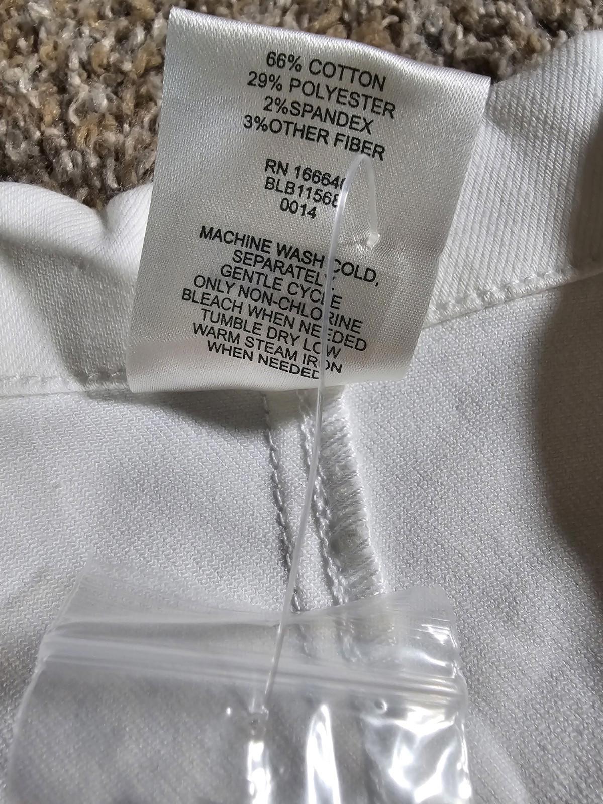 Blair Women's 3 Button Blazer White